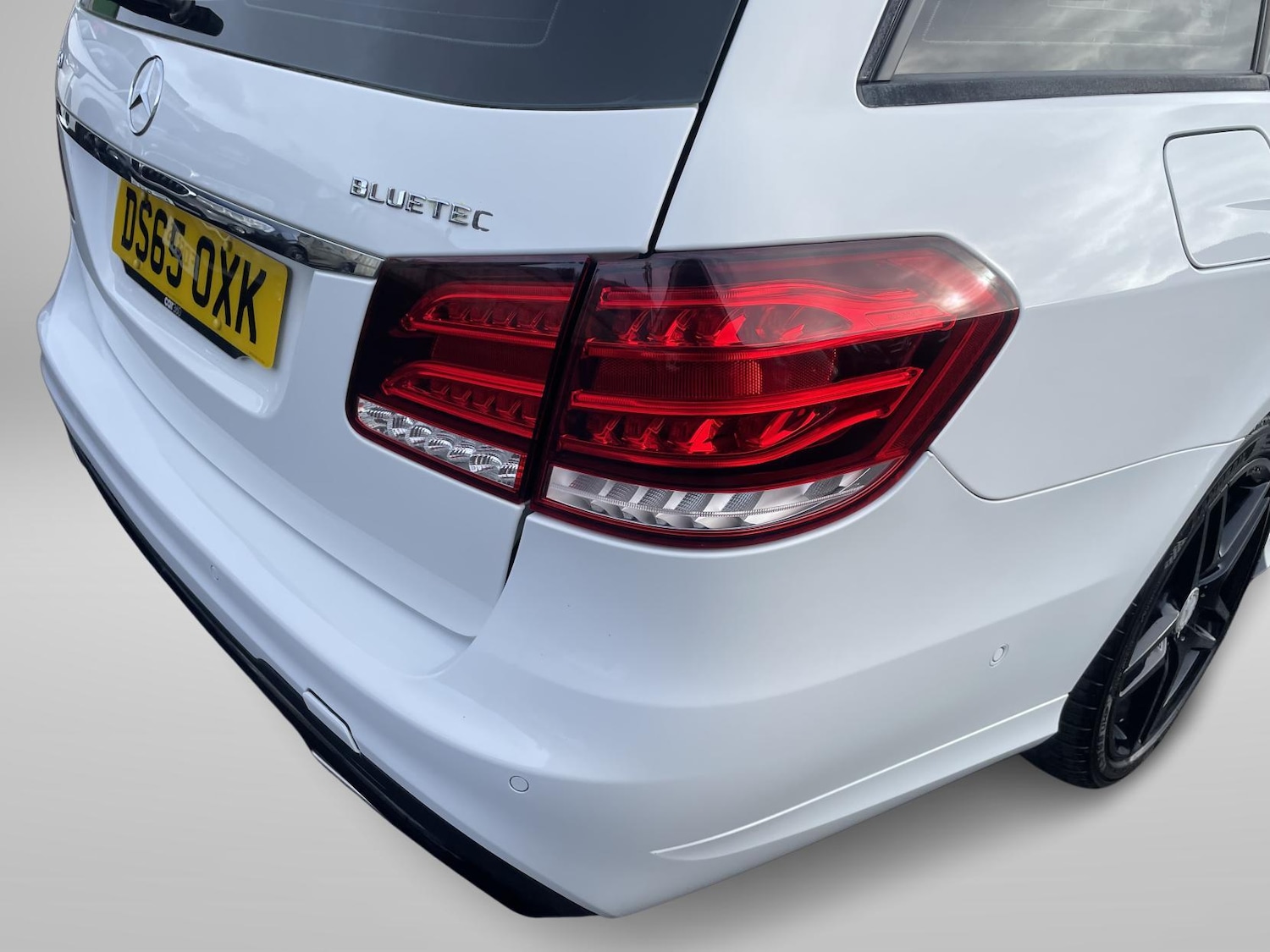 Used Mercedes-Benz E Class 2015 for sale - 77401205: Photo 40