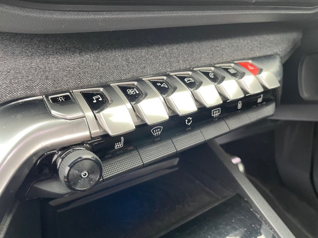 Used Peugeot 3008 2018 for sale - 76510191: Photo 20