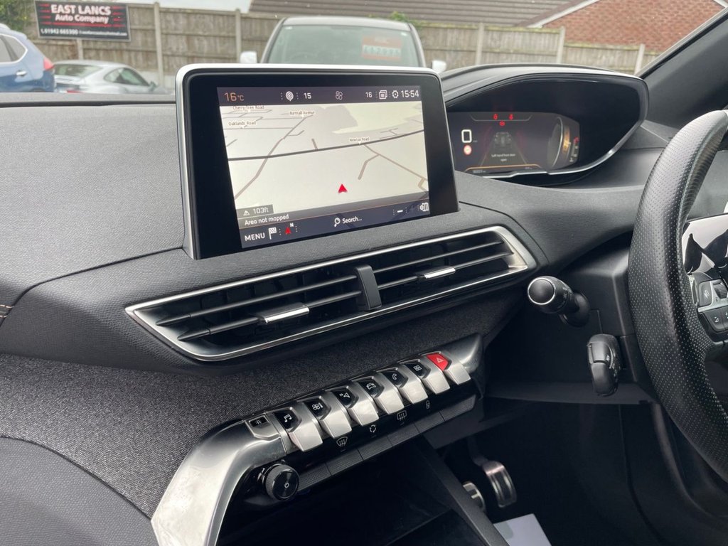 Used Peugeot 3008 2017 for sale - 76261369: Photo 14