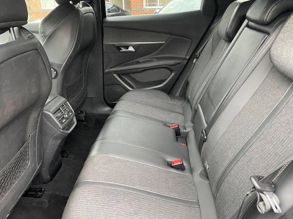 Used Peugeot 3008 2017 for sale - 76261369: Photo 22