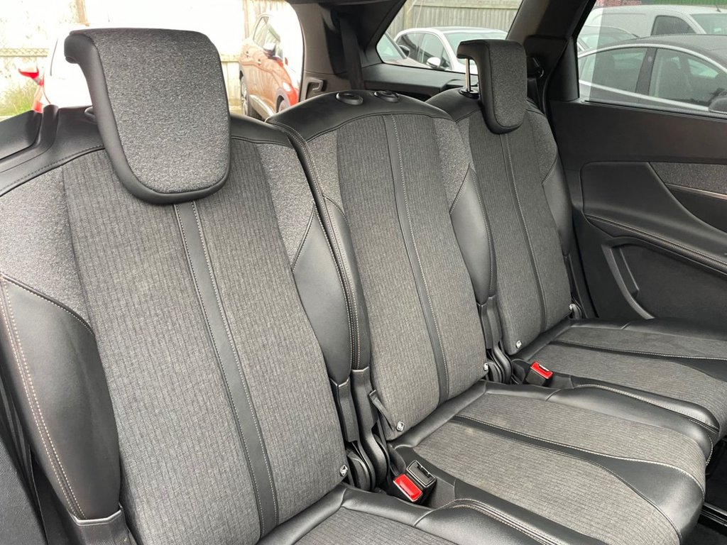 Used Peugeot 5008 2018 for sale - 76509388: Photo 31