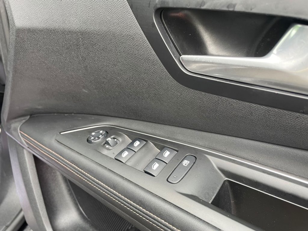 Used Peugeot 5008 2018 for sale - 76509388: Photo 36