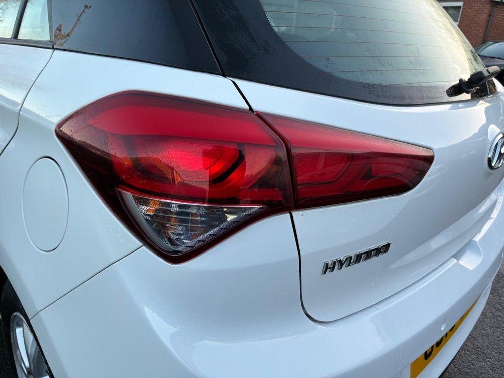 Used Hyundai i20 2018 for sale - 77225358: Photo 33
