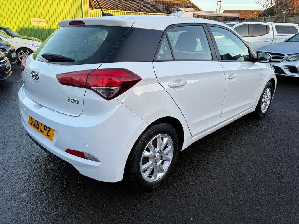 Used Hyundai i20 2018 for sale - 77225358: Photo 8