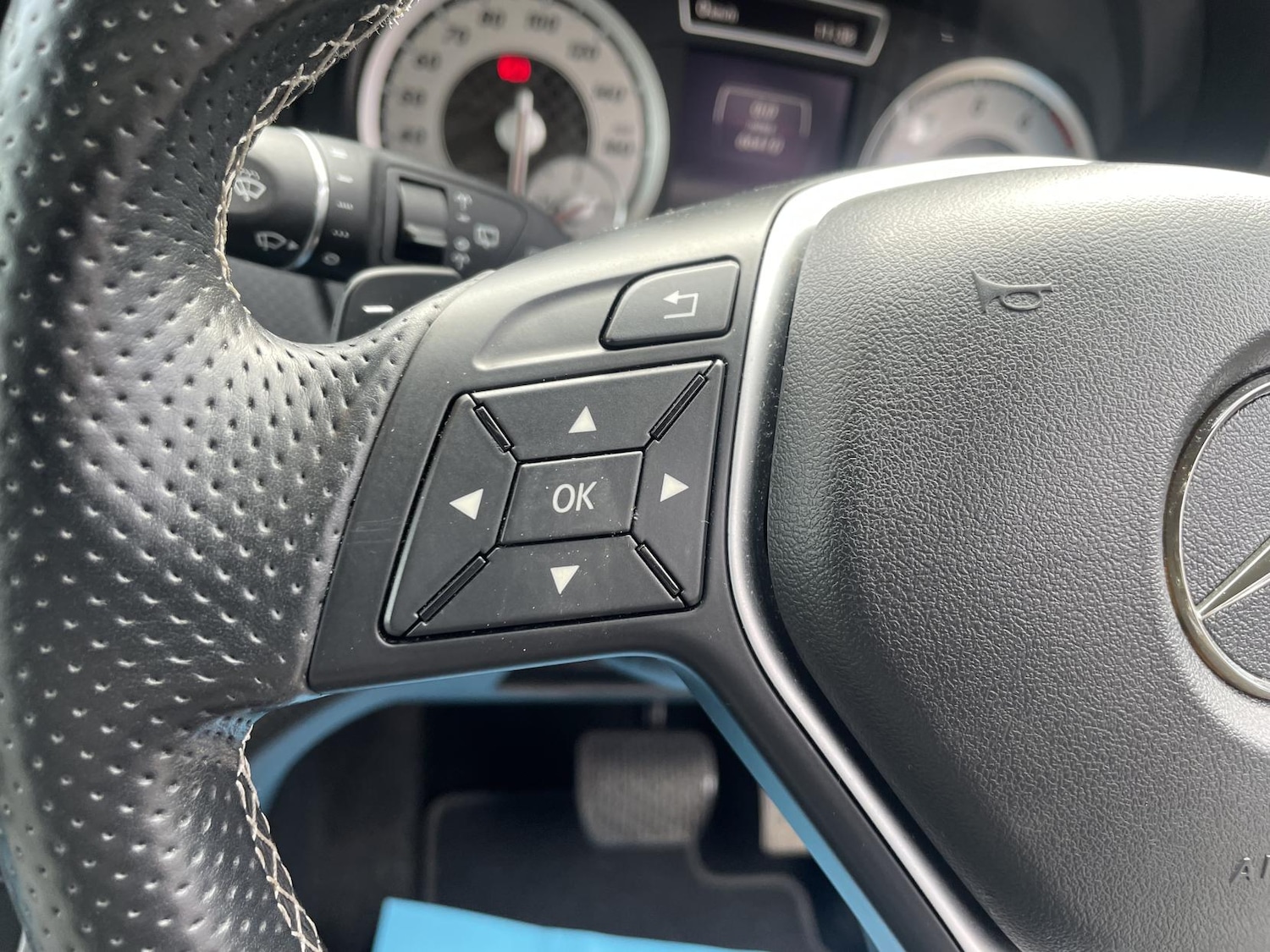 Used Mercedes-Benz A-Class 2015 for sale - 78032110: Photo 24