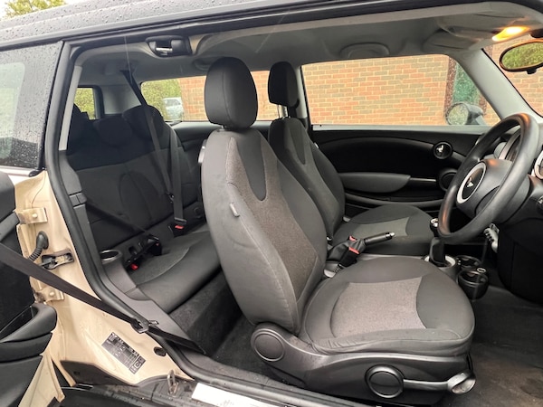 Used MINI Clubman 2009 for sale - 76170391: Photo 8