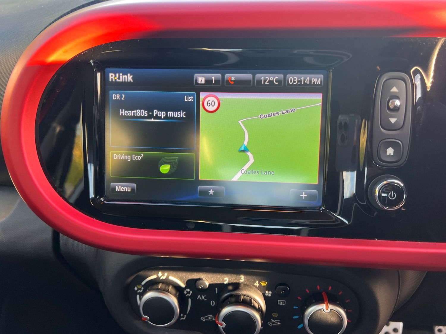 Used Renault Twingo 2015 for sale - 76445133: Photo 15