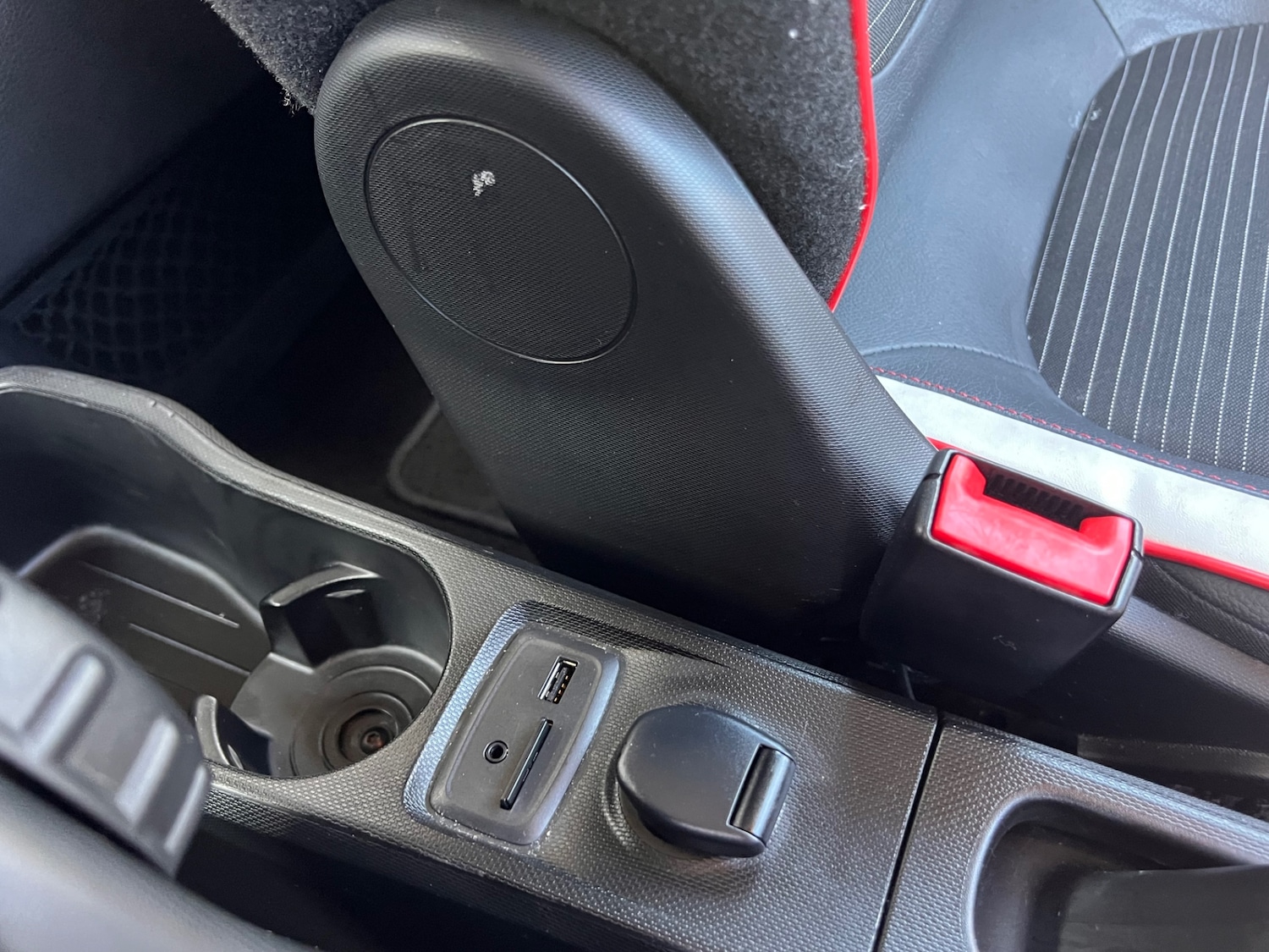 Used Renault Twingo 2015 for sale - 76445133: Photo 18