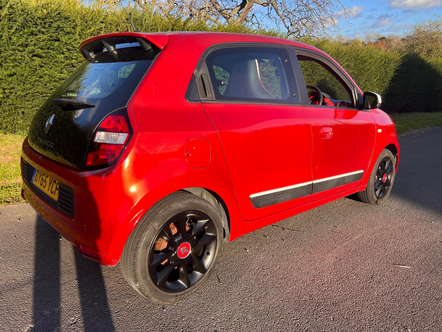 Used Renault Twingo 2015 for sale - 76445133: Photo 2