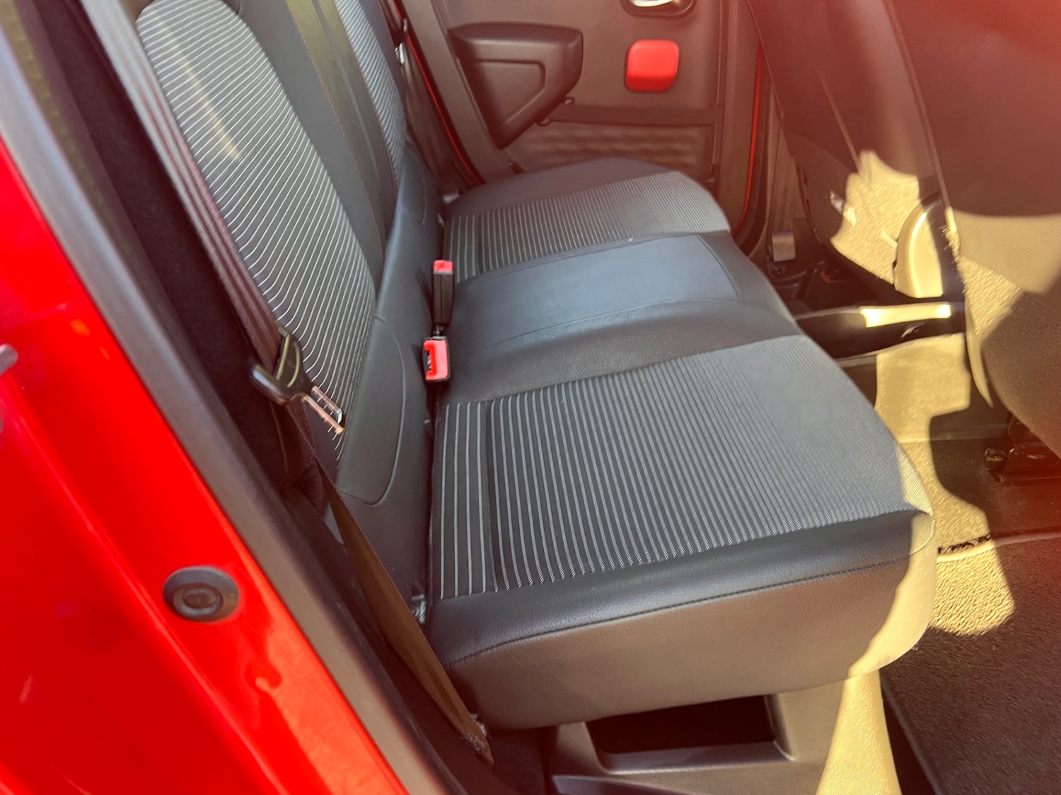 Used Renault Twingo 2015 for sale - 76445133: Photo 20