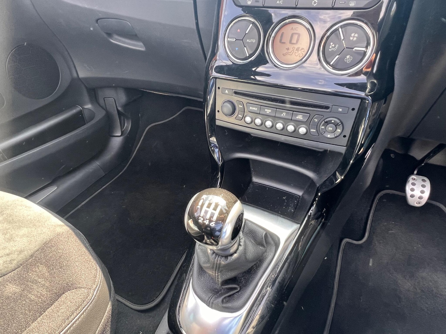 Vehicle 25