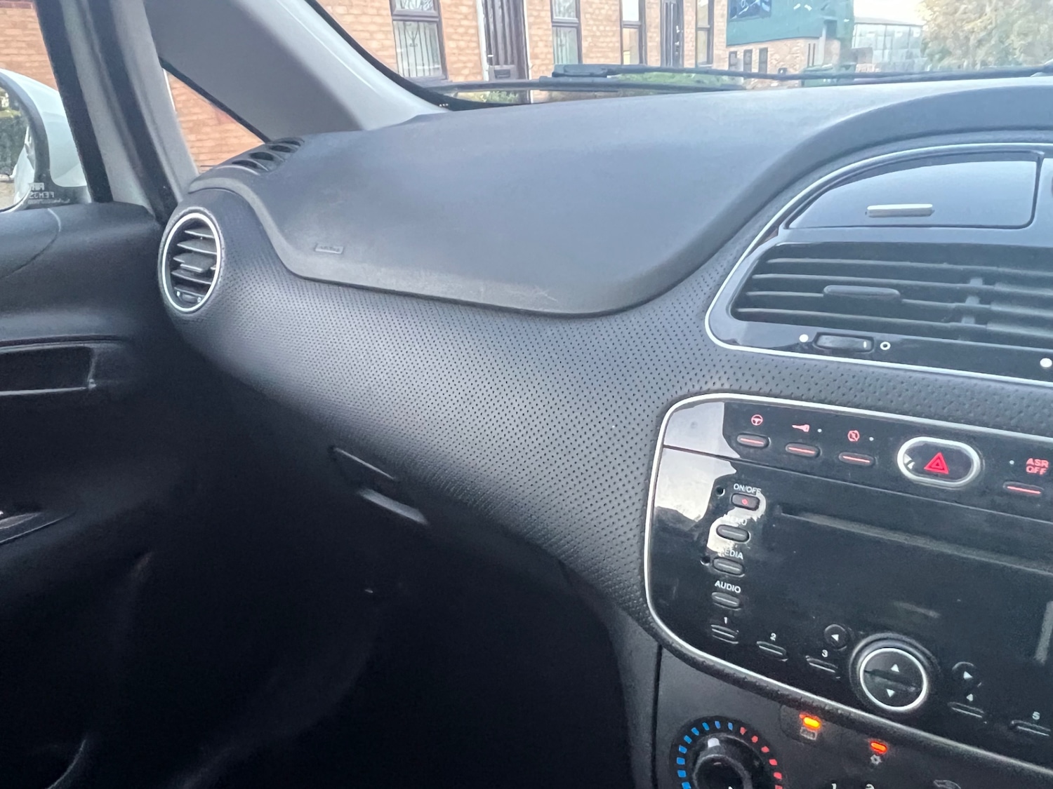 Used Fiat Punto Evo 2011 for sale - 77166095: Photo 18