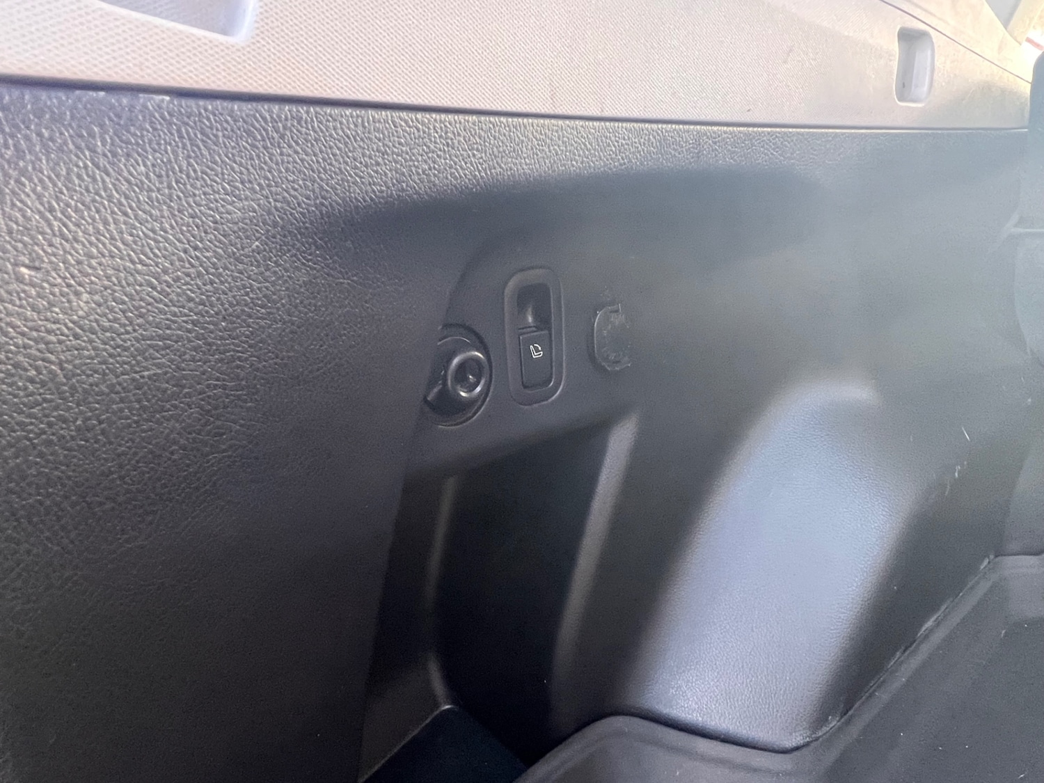 Used Subaru Forester 2015 for sale - 77051553: Photo 10