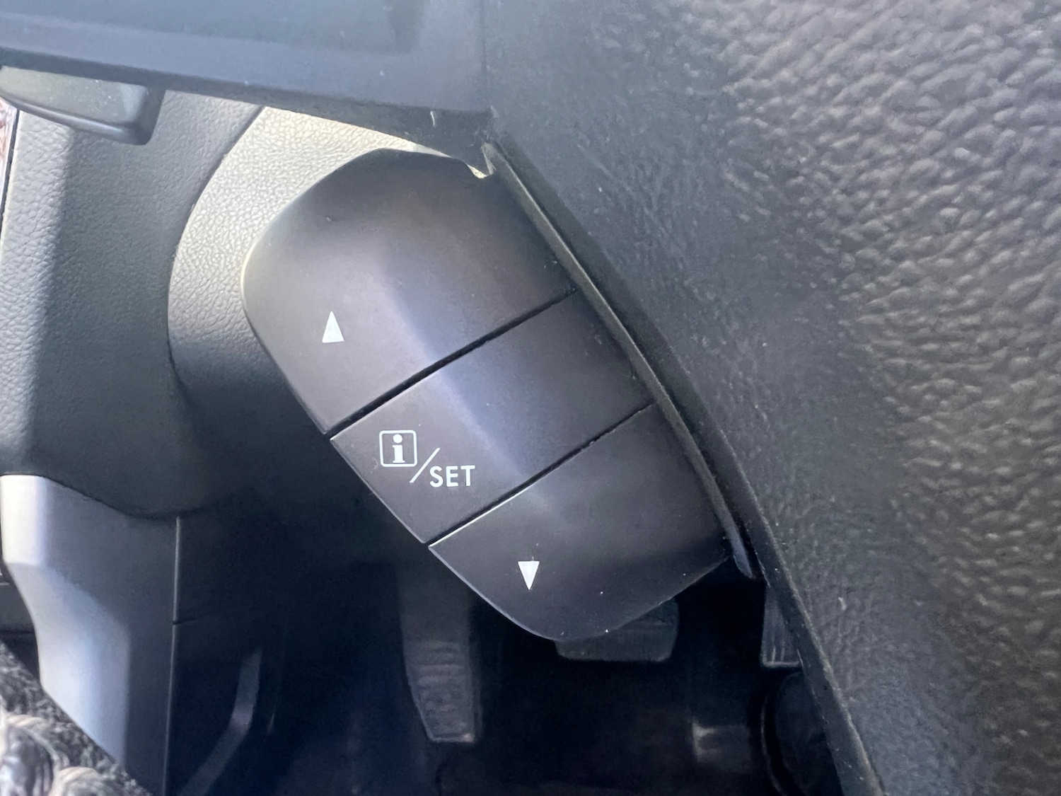 Used Subaru Forester 2015 for sale - 77051553: Photo 36