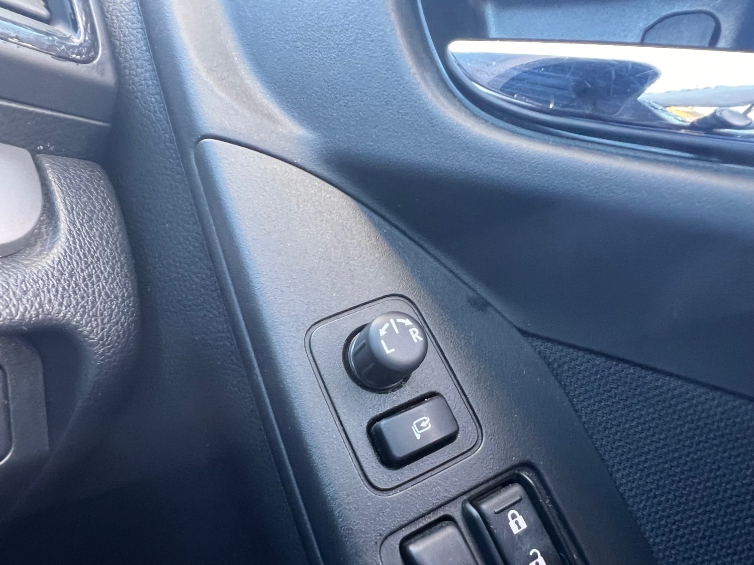 Used Subaru Forester 2015 for sale - 77051553: Photo 40