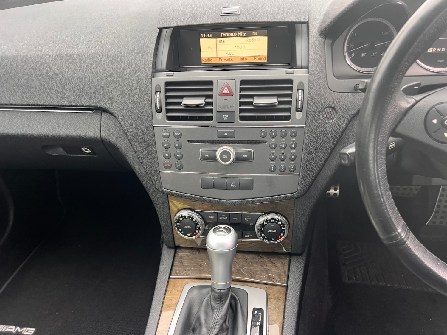 Used Mercedes-Benz C Class 2009 for sale - 76892996: Photo 11