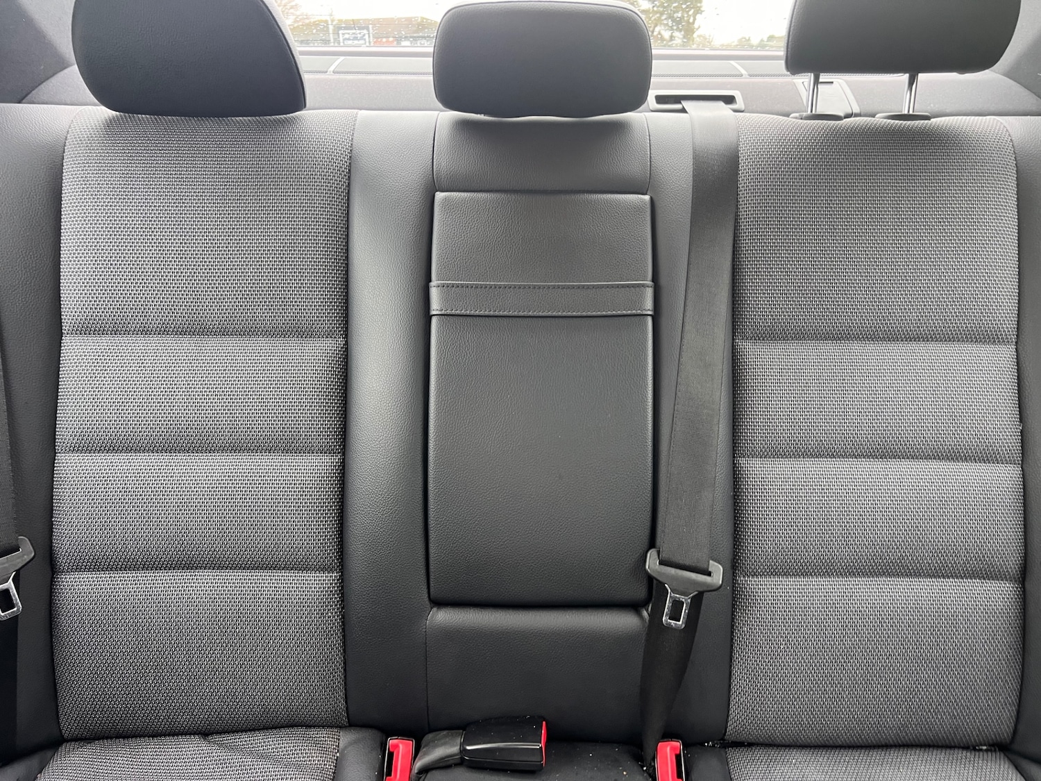 Used Mercedes-Benz C Class 2009 for sale - 76892996: Photo 16