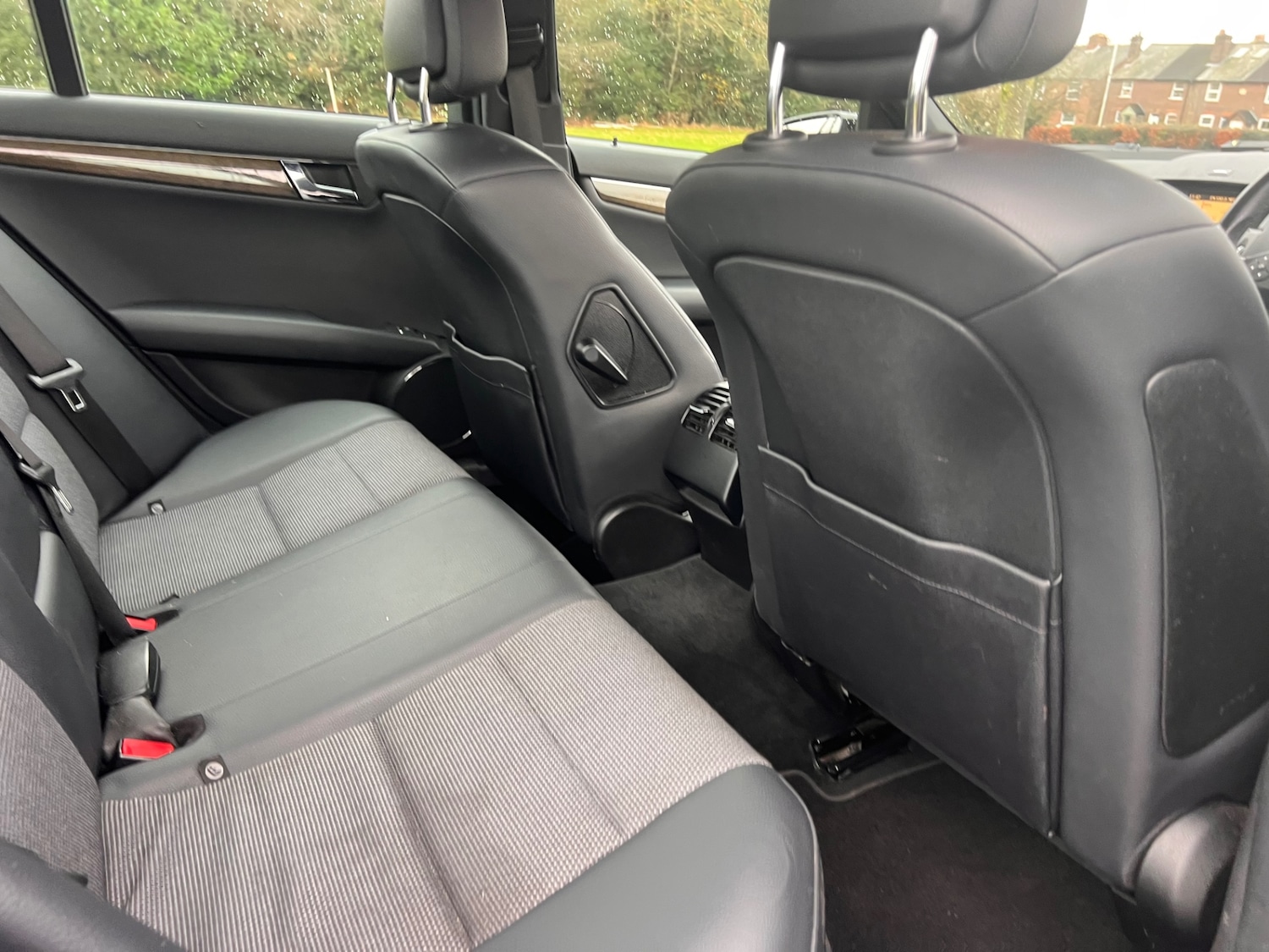 Used Mercedes-Benz C Class 2009 for sale - 76892996: Photo 6