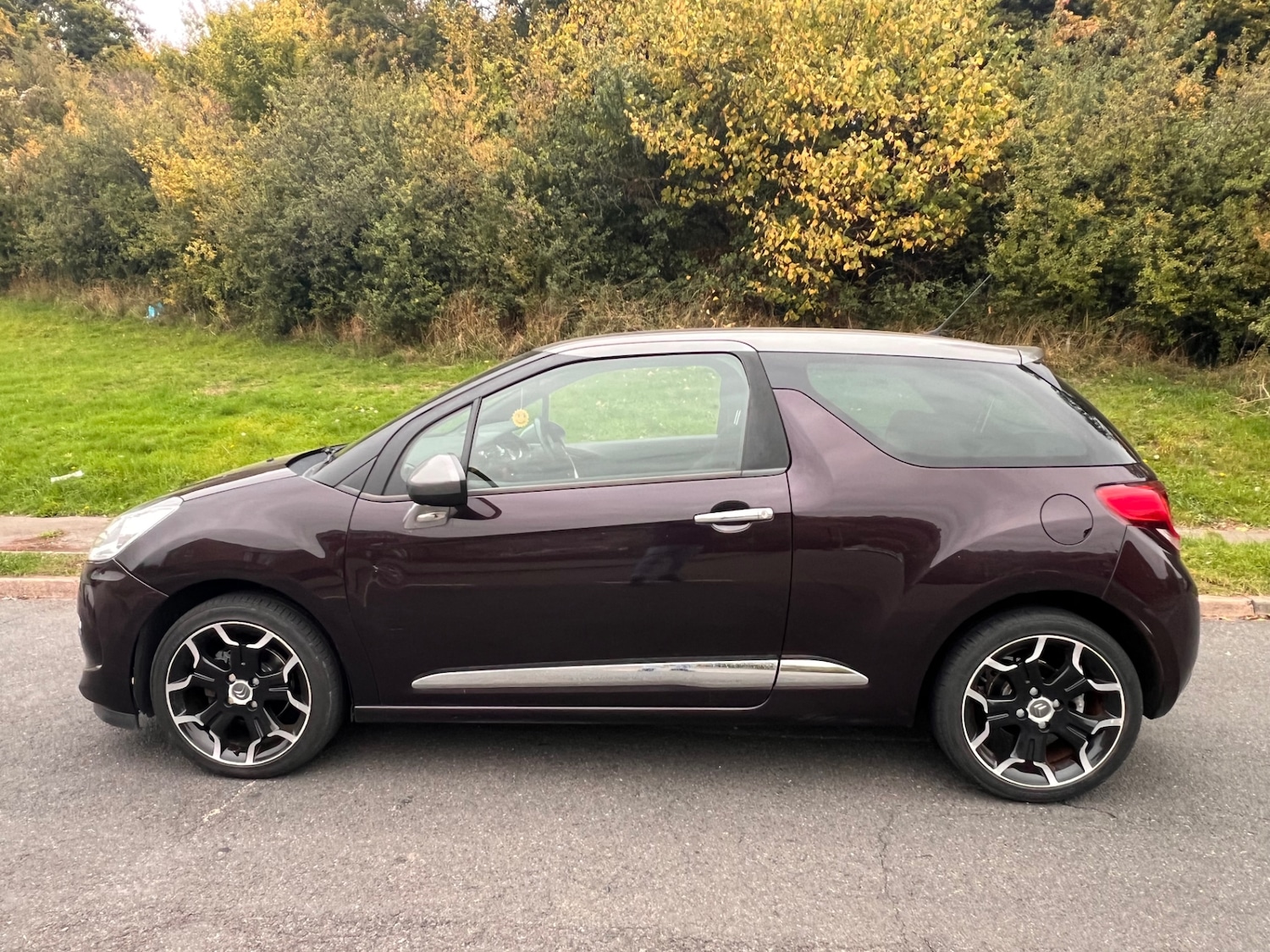 Used Citroen DS3 2014 for sale - 76353688: Photo 4