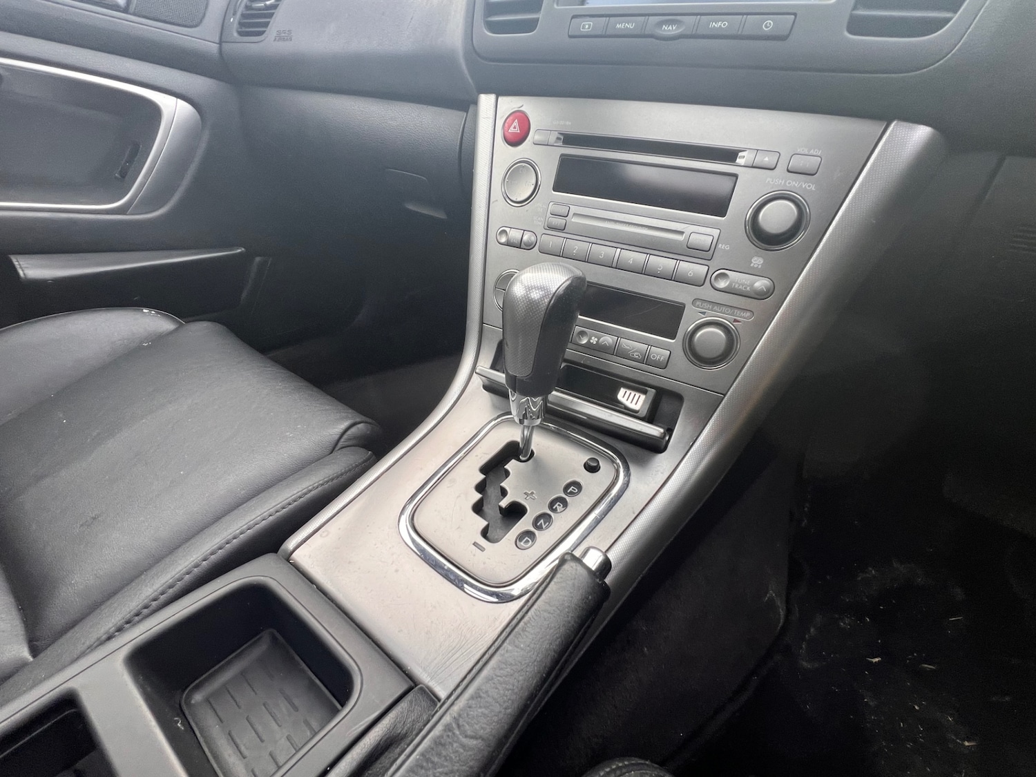 Used Subaru Outback 2004 for sale - 77059848: Photo 6