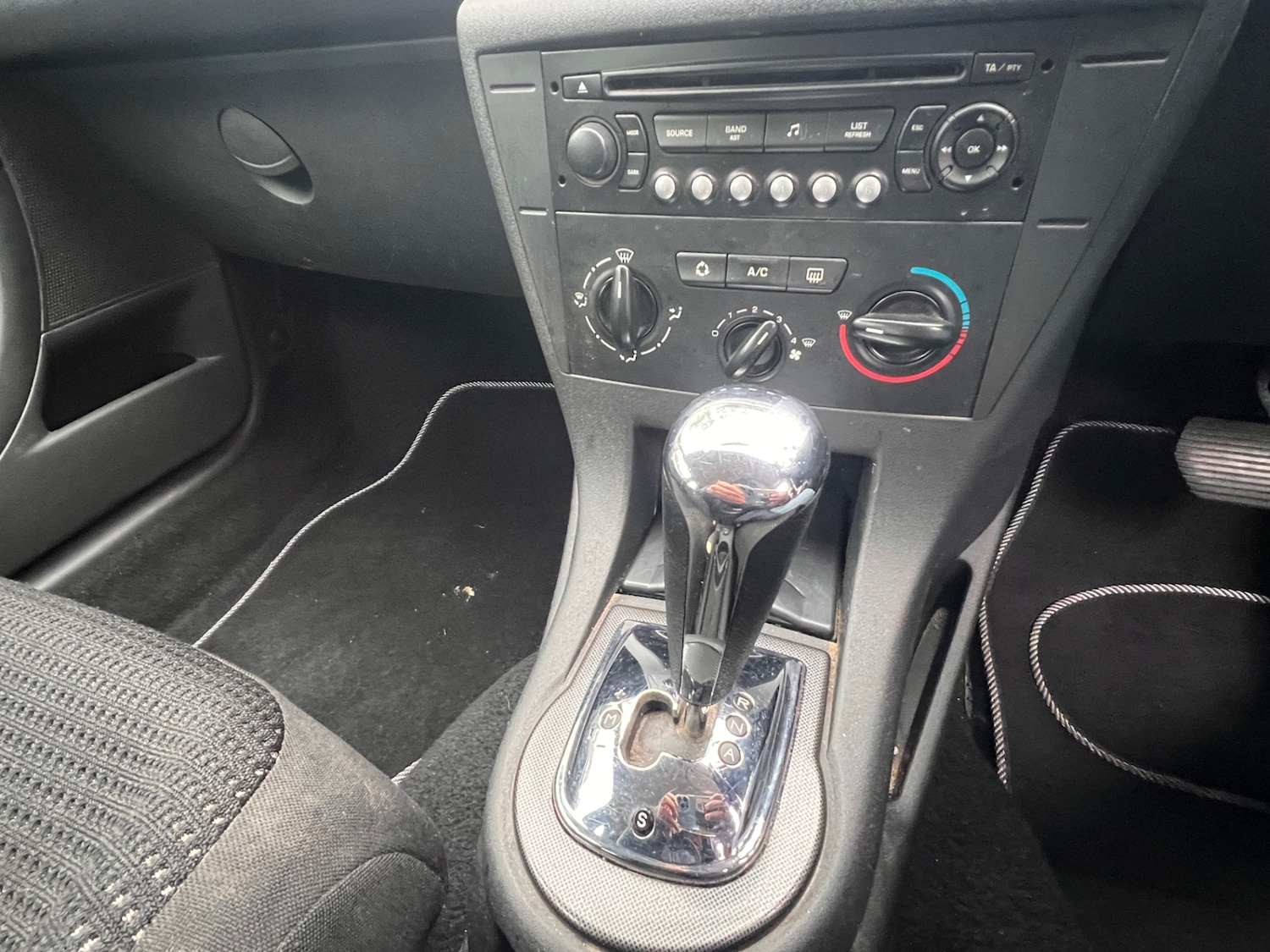 Used Citroen C4 2009 for sale - 76446128: Photo 19