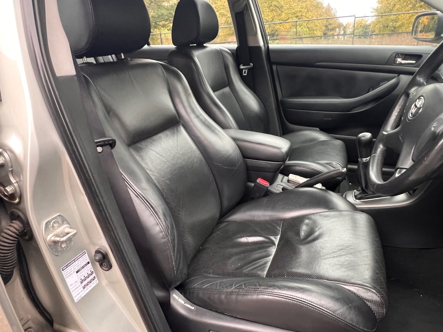 Used Toyota Avensis 2004 for sale - 76324975: Photo 13