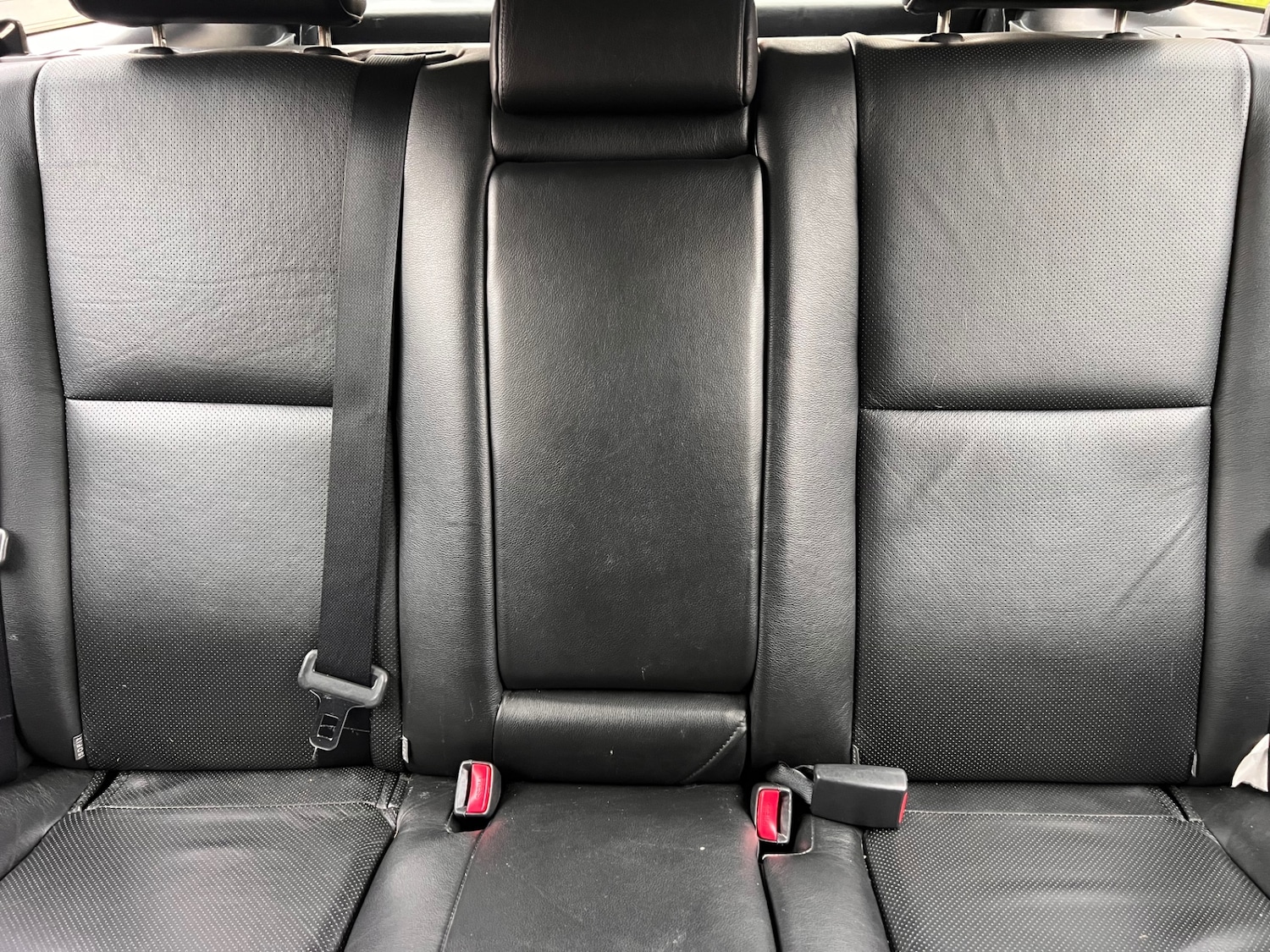 Used Toyota Avensis 2004 for sale - 76324975: Photo 21