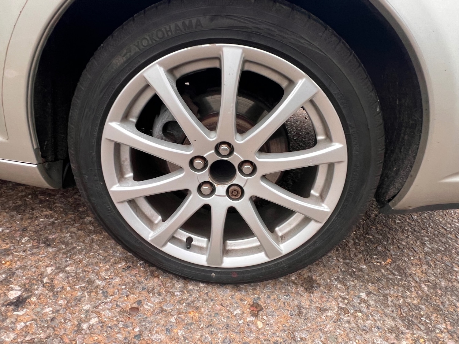 Used Toyota Avensis 2004 for sale - 76324975: Photo 8