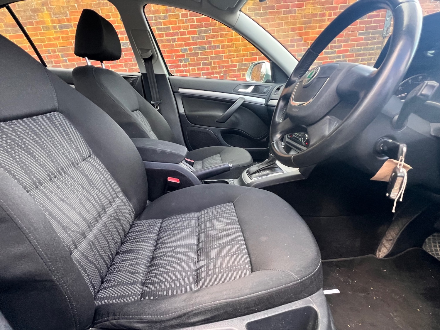 Used Skoda Octavia 2010 for sale - 77240204: Photo 17