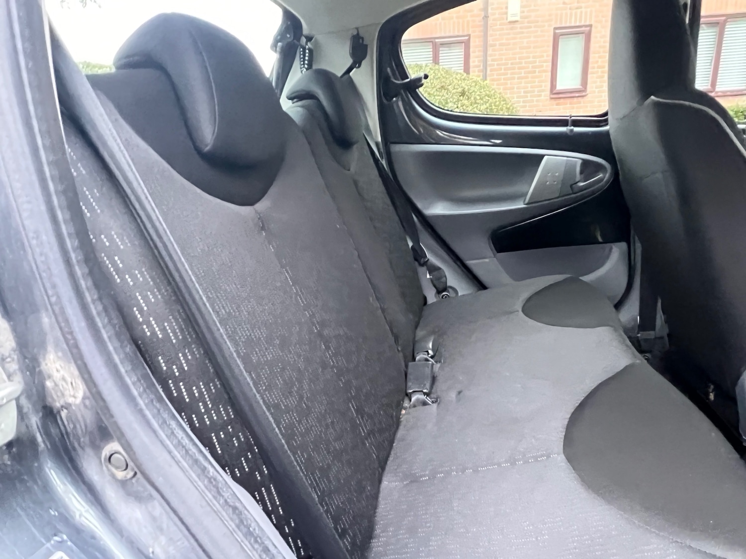 Used Peugeot 107 2010 for sale - 76330269: Photo 19