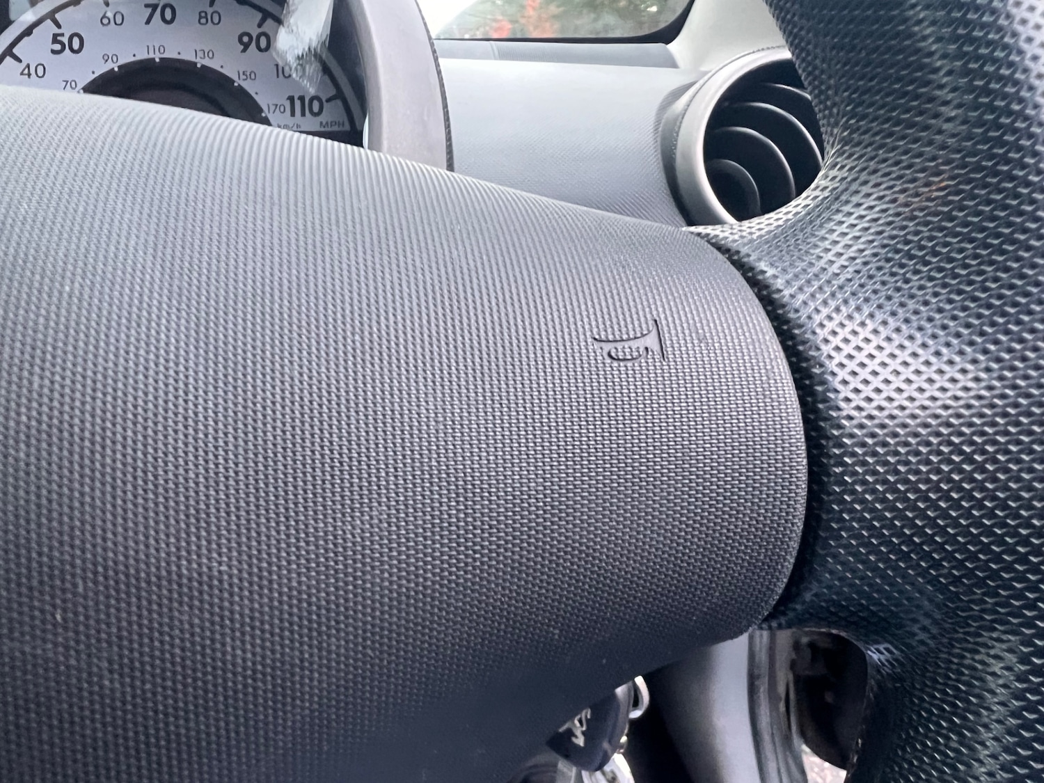 Used Peugeot 107 2010 for sale - 76330269: Photo 21