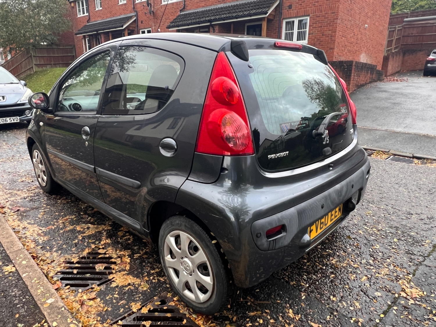 Used Peugeot 107 2010 for sale - 76330269: Photo 4