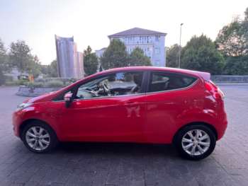 Used Ford Fiesta 2015 for sale - 74957681: Photo