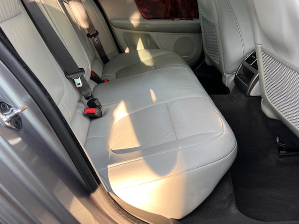 Used Jaguar XF 2008 for sale - 76170398: Photo 8