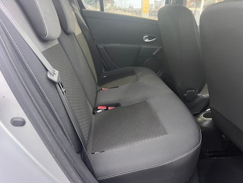 Used Renault Clio 2010 for sale - 77508246: Photo