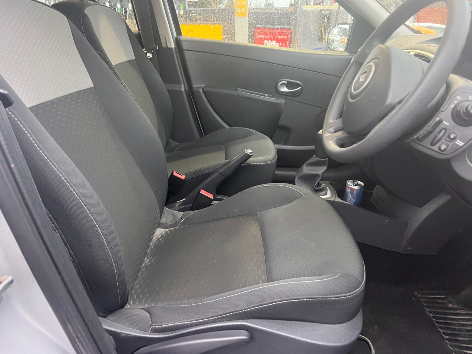 Used Renault Clio 2010 for sale - 77508246: Photo 7