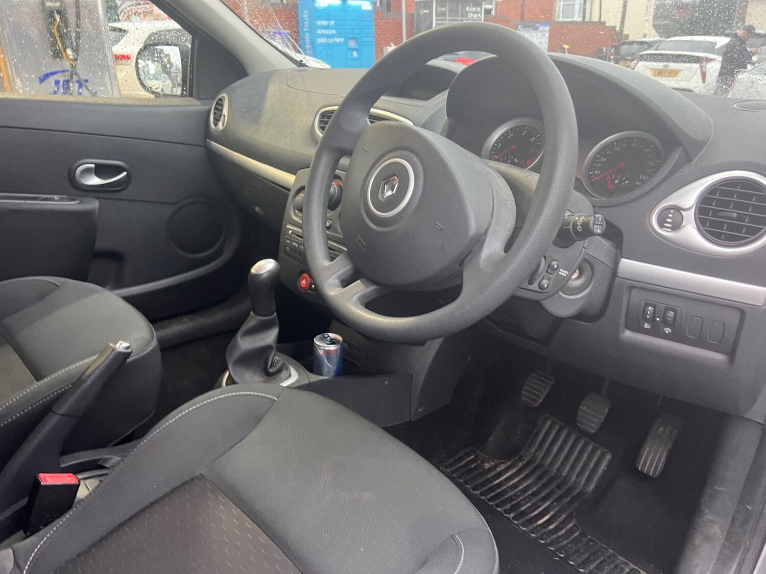 Used Renault Clio 2010 for sale - 77508246: Photo 8