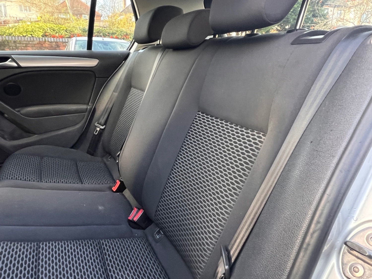 Used Volkswagen Golf 2010 for sale - 76638699: Photo 6