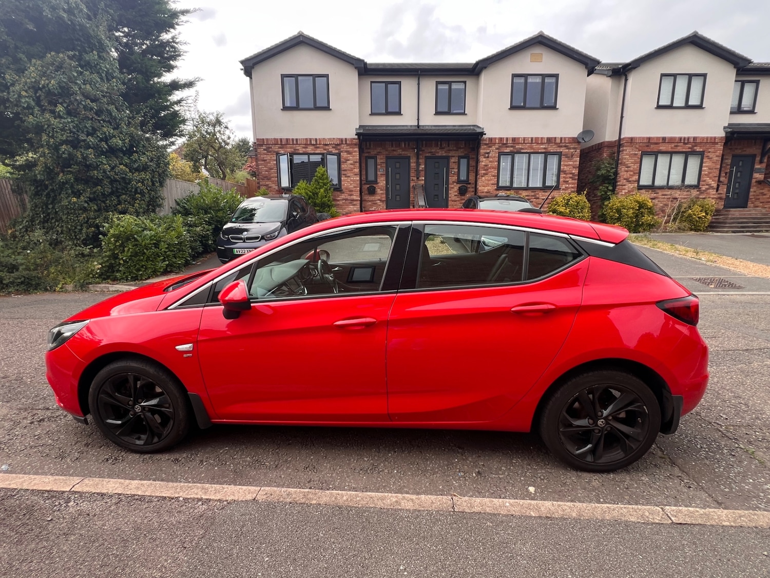 Used Vauxhall Astra 2016 for sale - 76097346: Photo 1