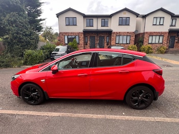Vauxhall - Astra