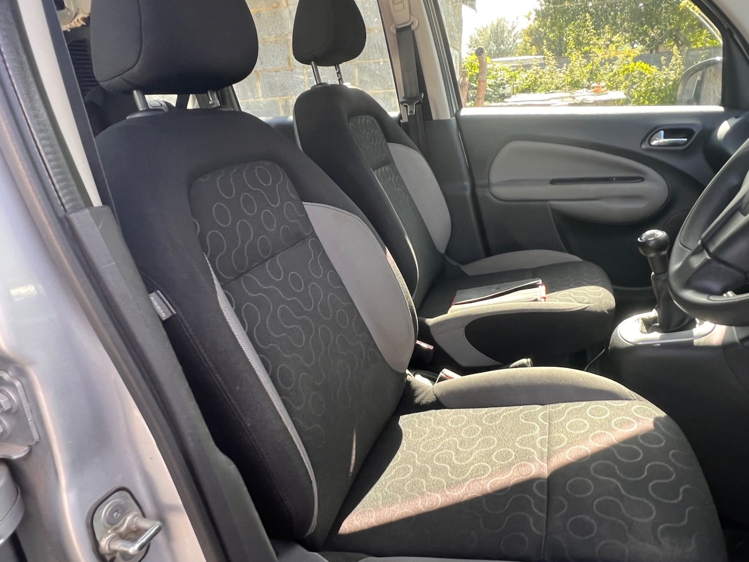 Used Citroen C3 Picasso 2010 for sale - 75922608: Photo 16