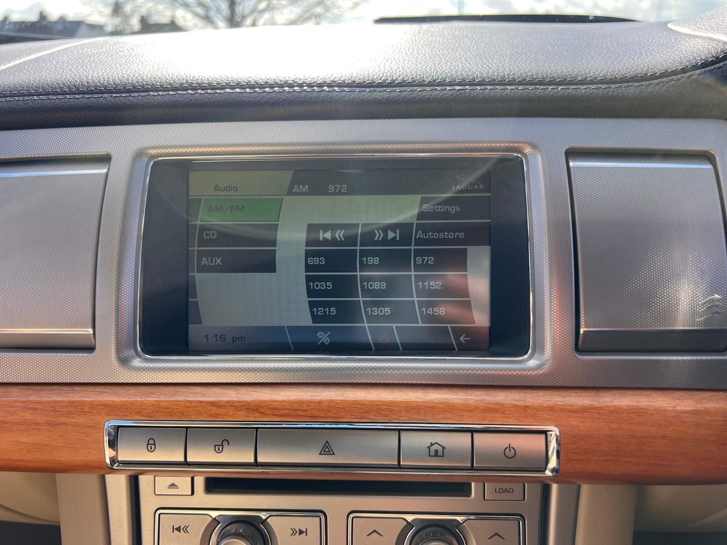 Used Jaguar XF 2010 for sale - 77906169: Photo 25