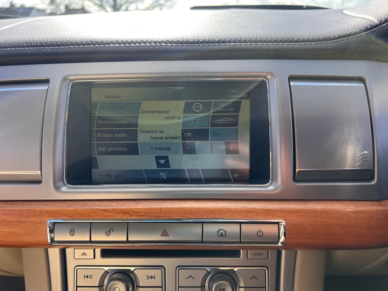 Used Jaguar XF 2010 for sale - 77906169: Photo 27