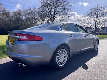 Used Jaguar XF 2010 for sale - 77906169: Photo