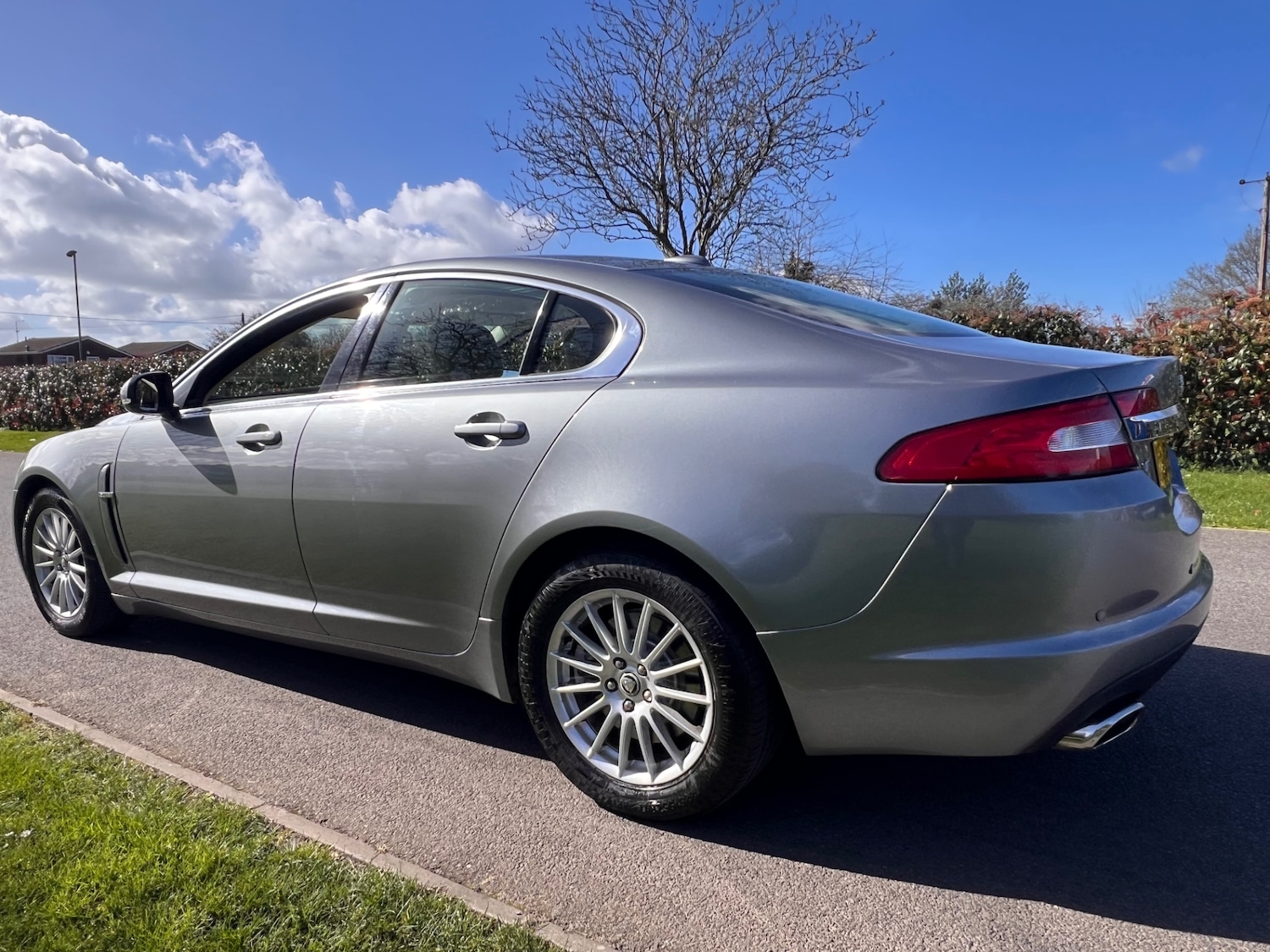 Used Jaguar XF 2010 for sale - 77906169: Photo 6