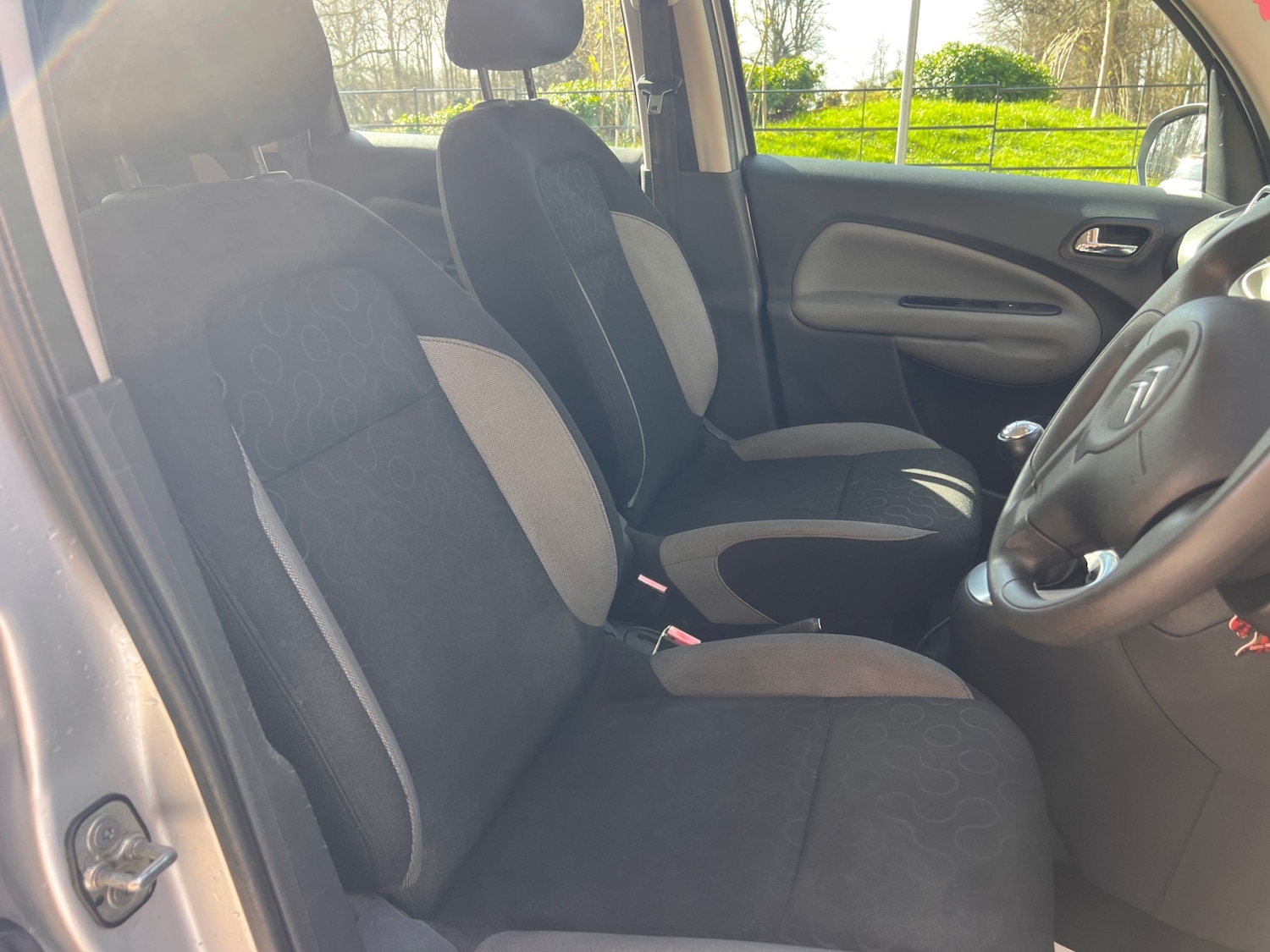 Used Citroen C3 Picasso 2010 for sale - 77845083: Photo 11