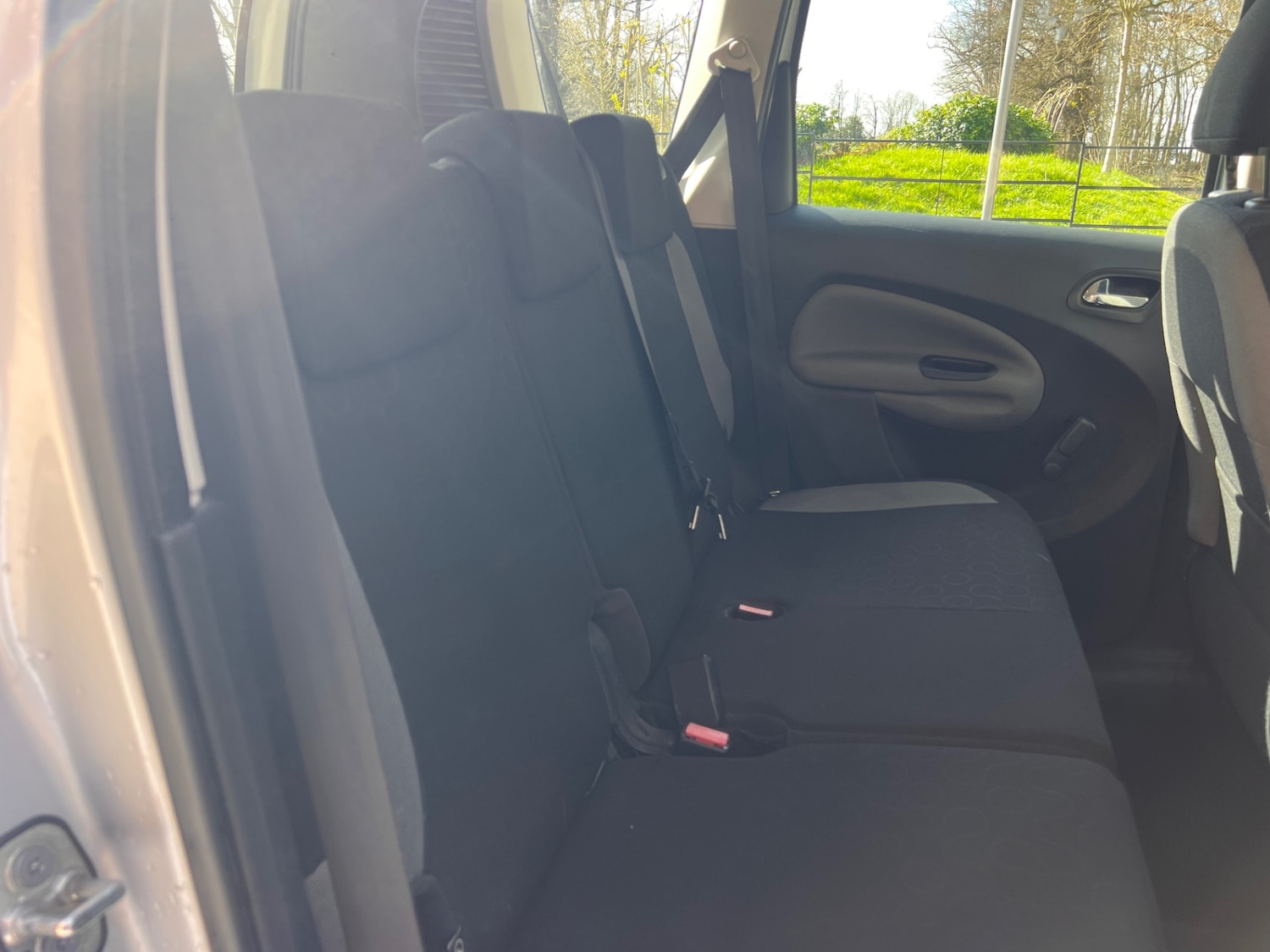 Used Citroen C3 Picasso 2010 for sale - 77845083: Photo 9