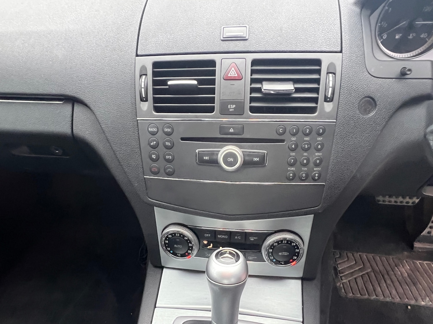 Used Mercedes-Benz C Class 2010 for sale - 77059727: Photo 20