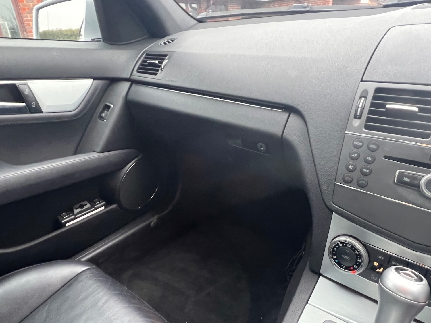 Used Mercedes-Benz C Class 2010 for sale - 77059727: Photo 23