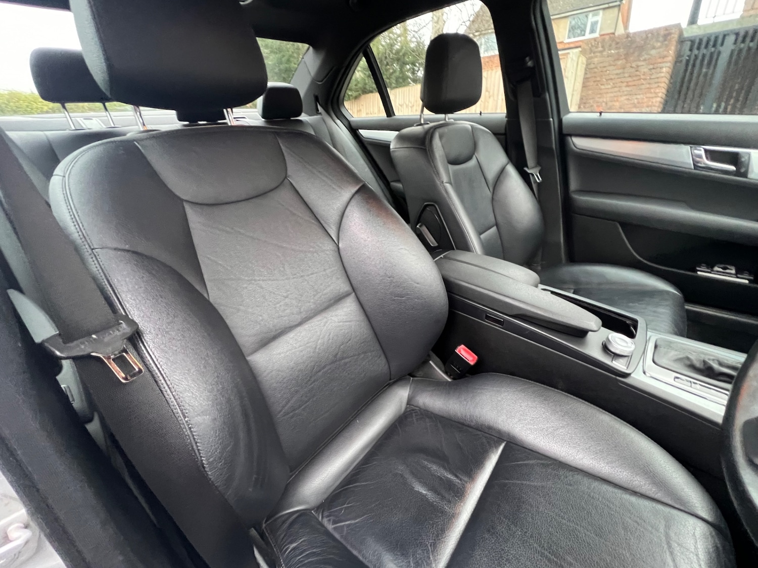 Used Mercedes-Benz C Class 2010 for sale - 77059727: Photo 24